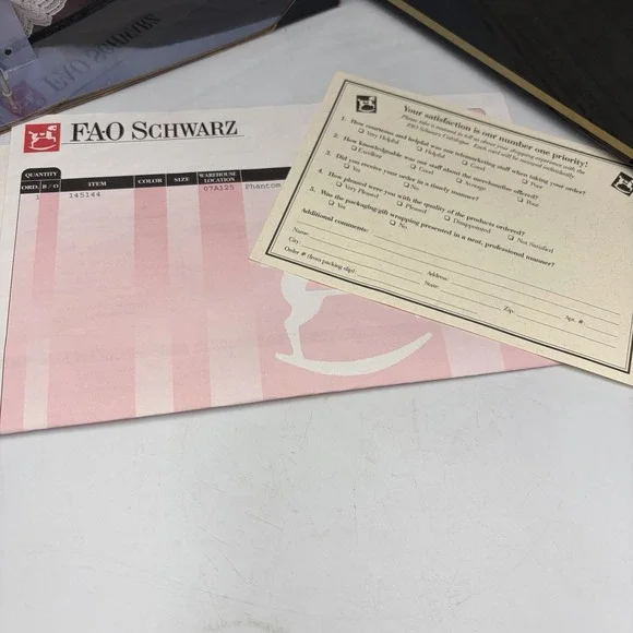 Barbie & Ken Phantom of the Opera Fao Schwartz Limited Collectible Edition 20377 - Picture 2 of 16